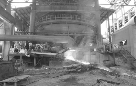 Hình 2. Công đoạn sản xuất gang theo công nghệ Lò cao từ nguồn quặng sắt các mỏ của VNSTEEL
